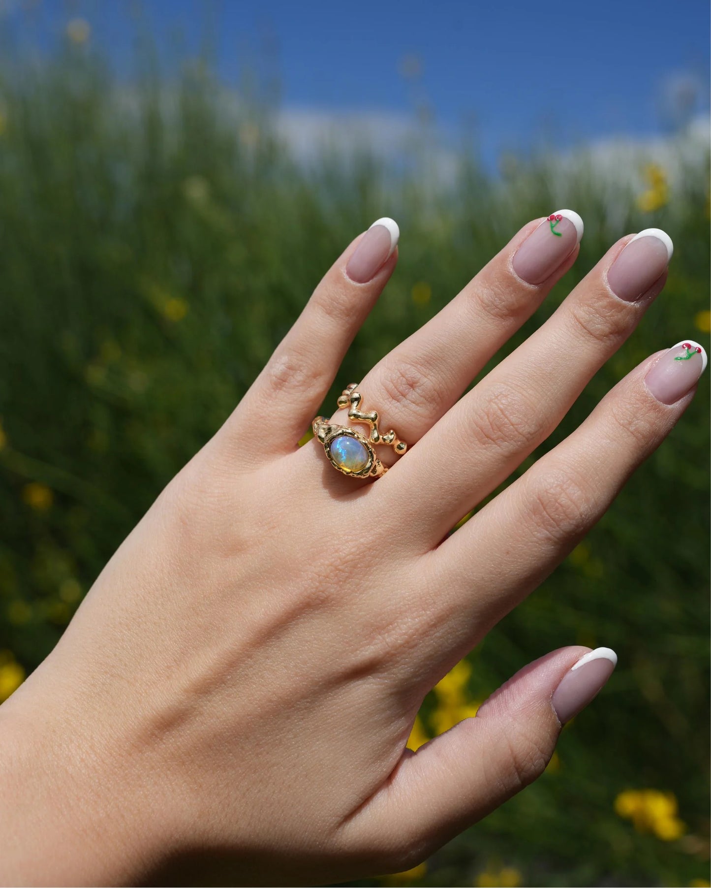 Deavya Ananya™ – Truly One-of-a-Kind 18K Gold Finger Ring