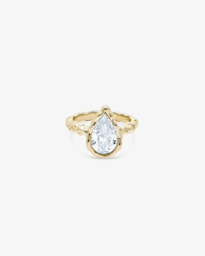 AuroraLuxe™ Étoile Diamond Ring | 18K Gold/Rose Gold-Plated Artisan Ring with Natural Diamond